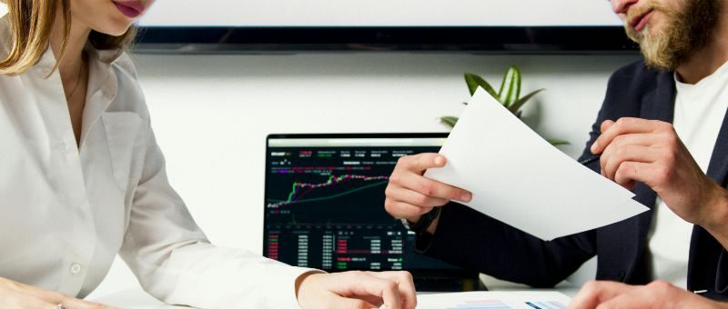 checking analytics and finding solutions with Smarter Marketing Decisions